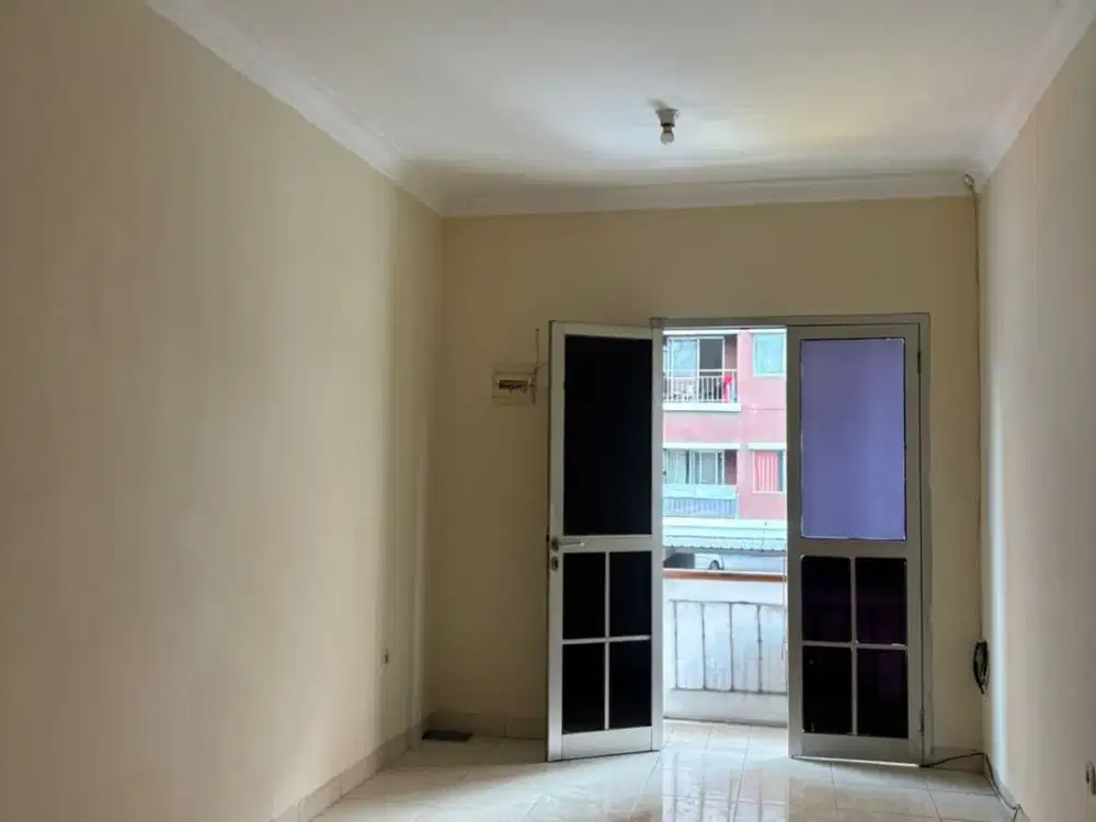 DISEWA TOWN HOUSE CITY RESORT MURAH