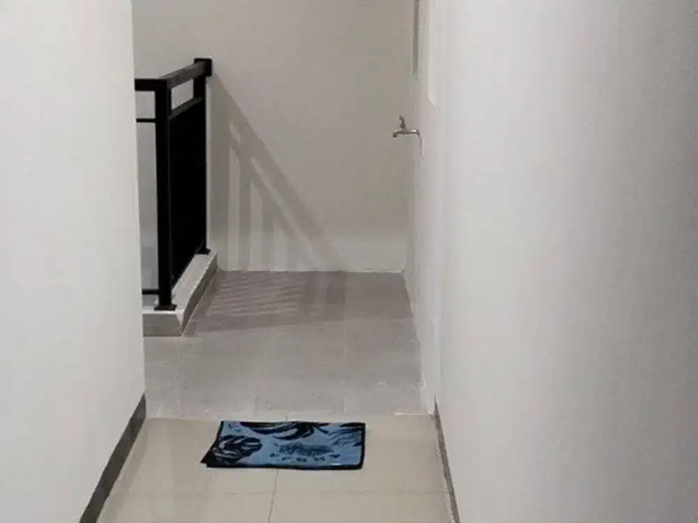 Rumah Urban Mansion Belakang Atlas Dharmahusada Indah Hadap Timur Row 2 Mobil