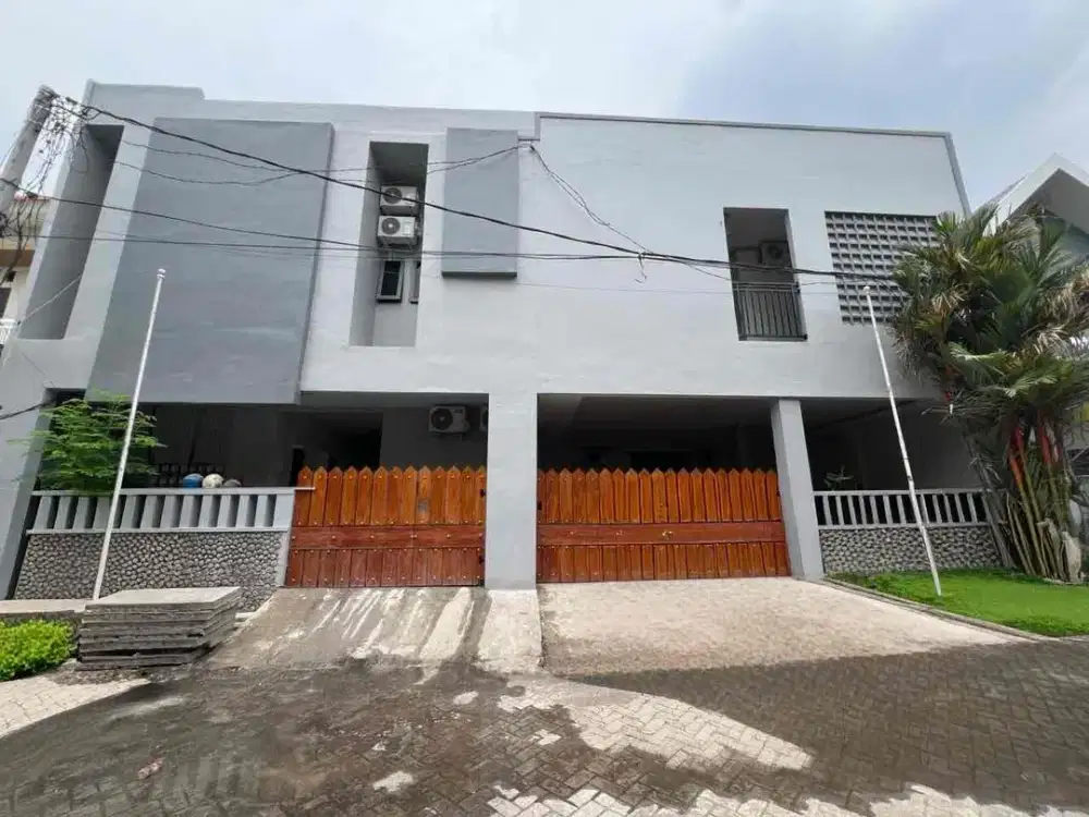 Rumah kos aktif 48 juta/ bulan Ketintang/gayungan Full penghuni 100%