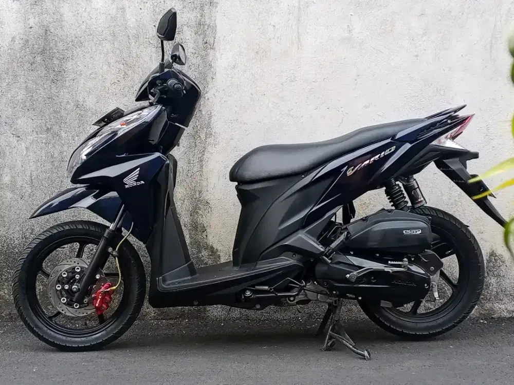 HONDA VARIO 125 KZR IDLING STOP