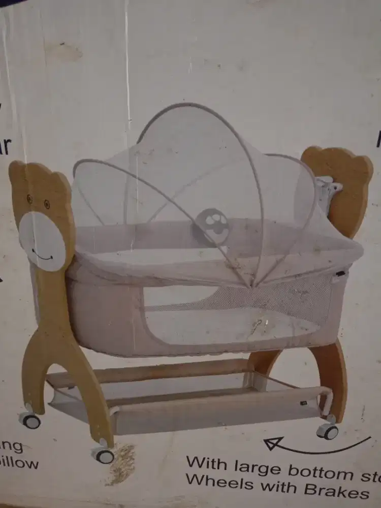 Keranjang bayi merk pliko