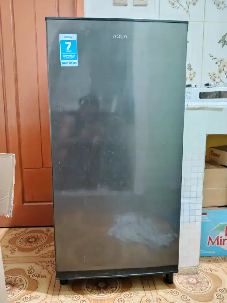 Kulkas Aqua 1 pintu
