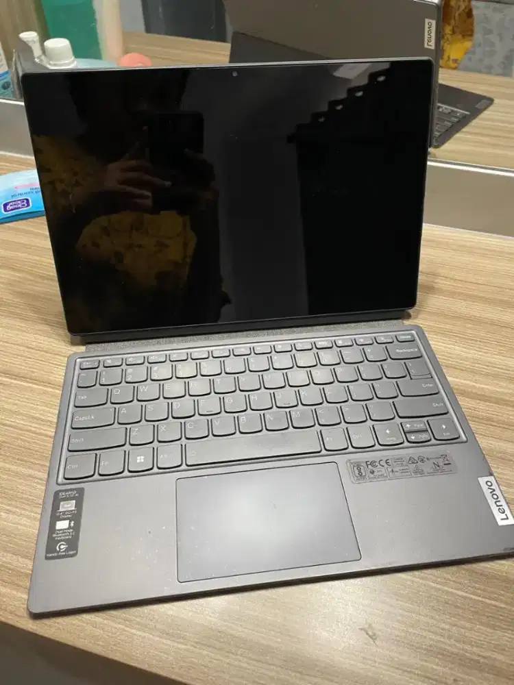 IDEAPAD DUET I5 LIKE NEW MASIH BAGUS