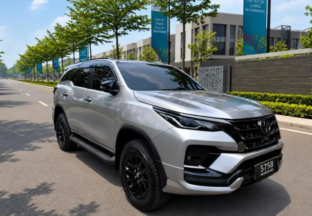 FORTUNER VRZ GR 2.8 AT 2024 cash