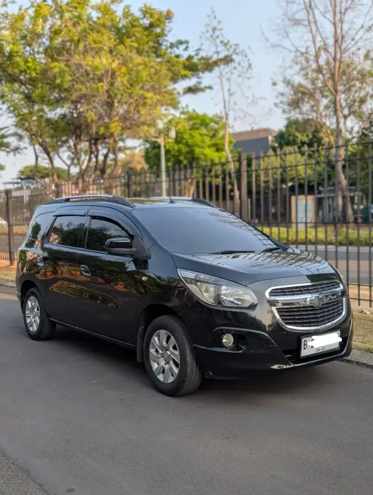 Dijual Cash Chevrolet Spin 1.5 LTZ A/T 2013