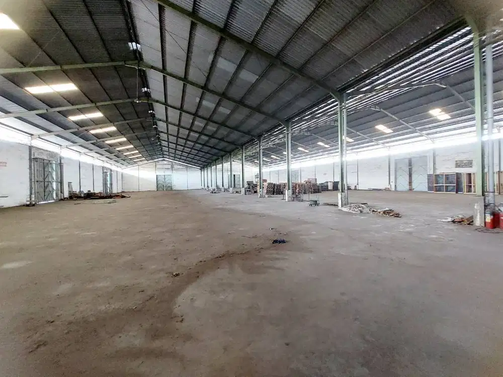 Dijual Gudang Luas Lokasi Strategis Siap Pakai Kalianak Barat Surabaya