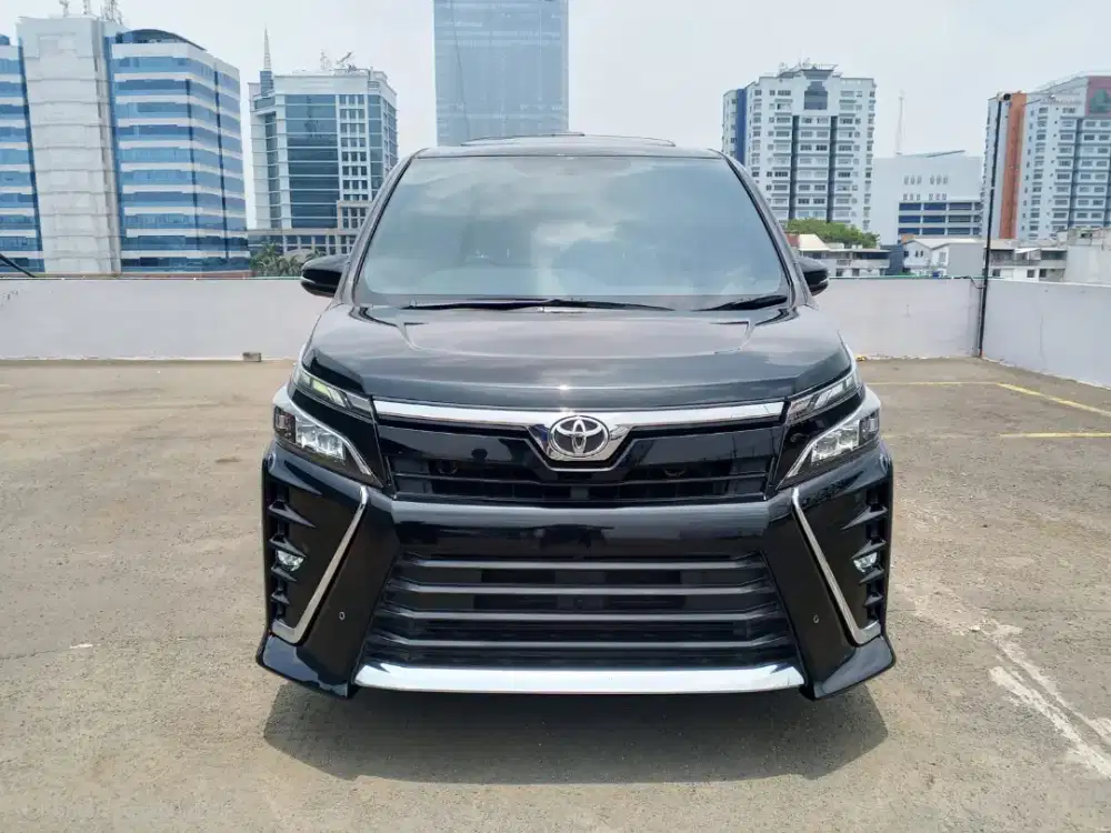 New Brand Toyota Voxy 2.0 AT