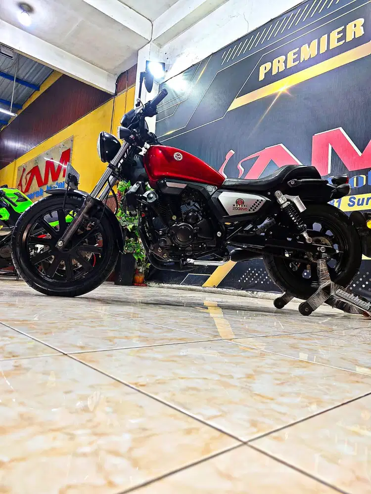 Beneli Evo 200cc Red Metalic Mewah Th 2018. Anugerah Motor Rungkut