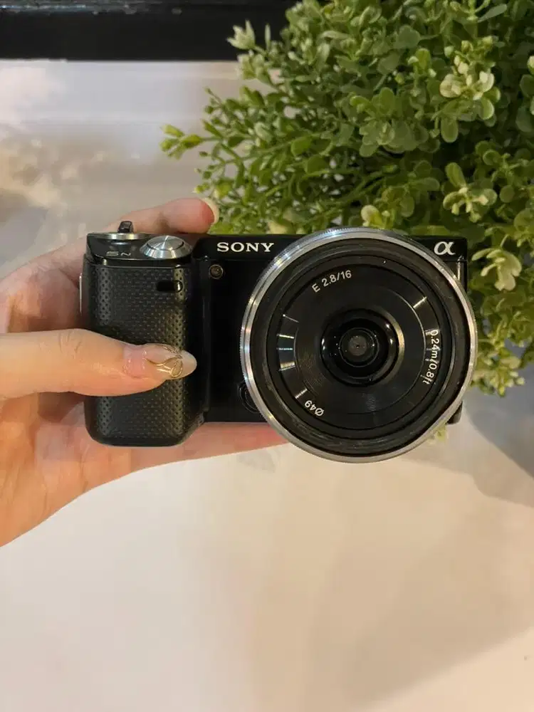 Dijual Sony Alpha NEX-5