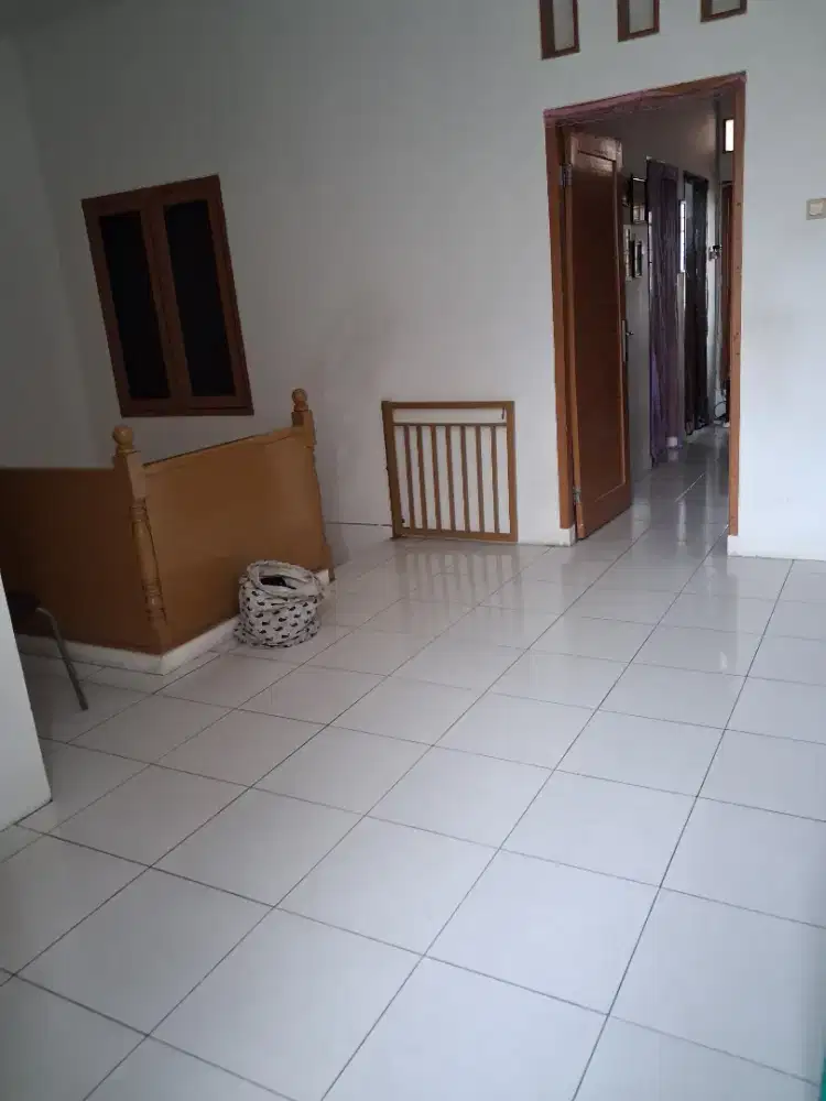 Rumah 2 Lantai LT 90 LB 170 - 5 KT 3 KM - Rp. 1.45 M