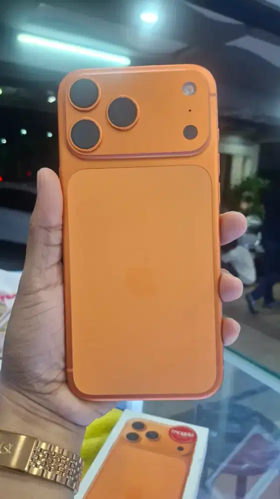 Iphone 17 Pm orange 256gb Promo Cicilan Free 2 bulan angsuran