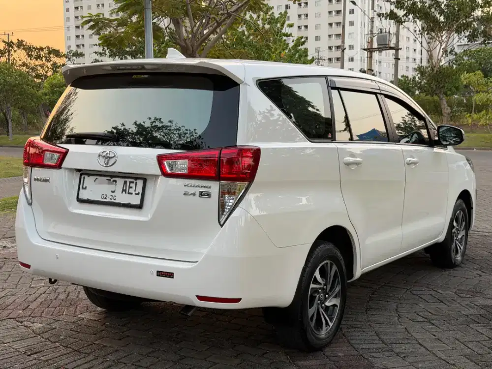 INNOVA REBORN G DIESEL MATIC 2025 LOW KM