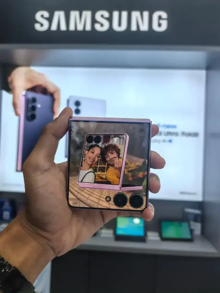 Samsung Z Flip 8 Bisa Kredit 0%