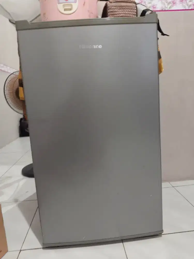 Kulkas Hisense Mini Bar Grey