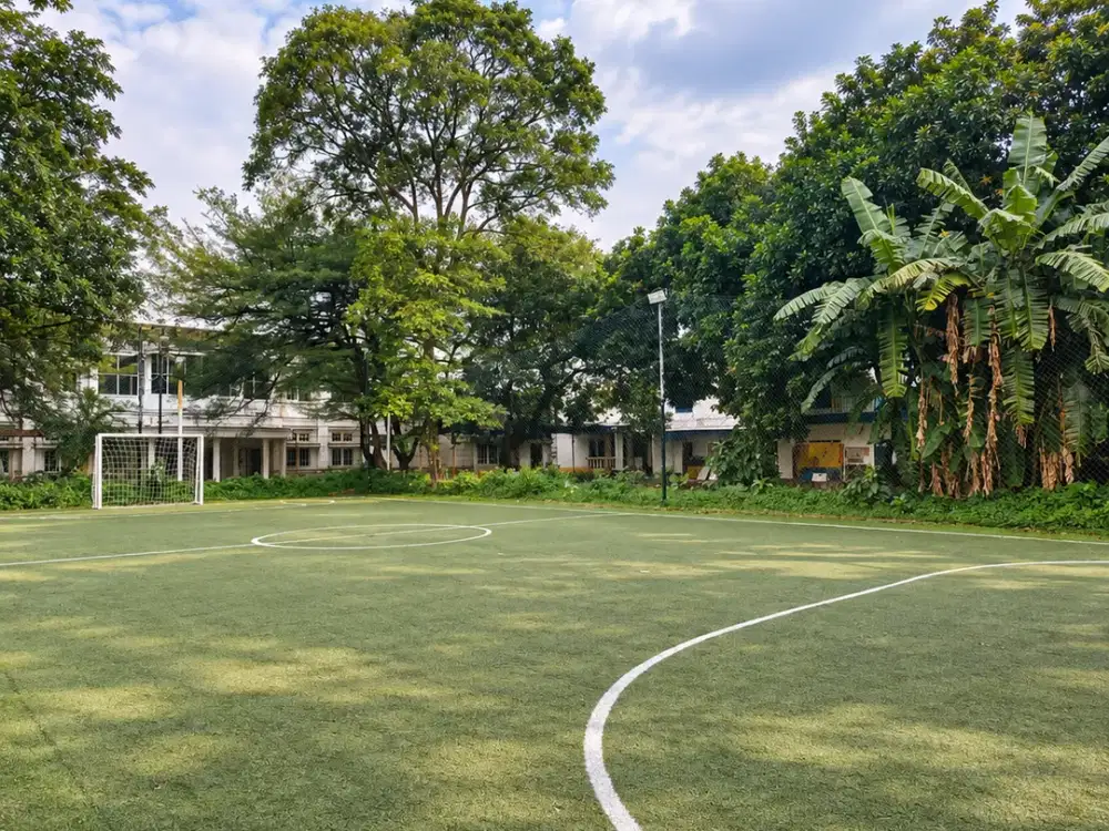 Tanah Luas 9.621 m² SHM di Jakarta Selatan Rp185 M