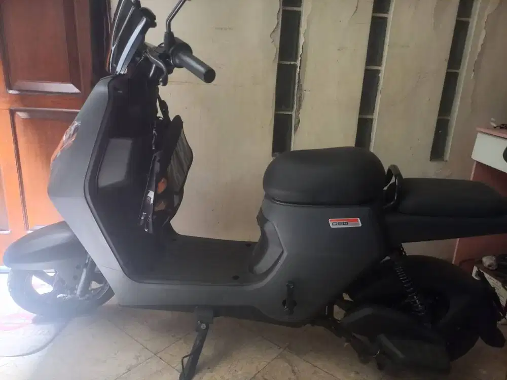 UWINFLY D60 HITAM TAHUN 2025 – PEMAKAIAN SANGAT JARANG