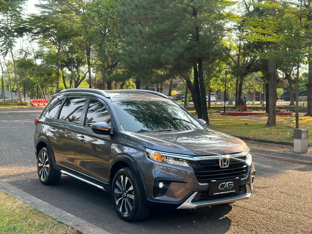 Honda BRV Prestige Sensing AT 2022 Abu2