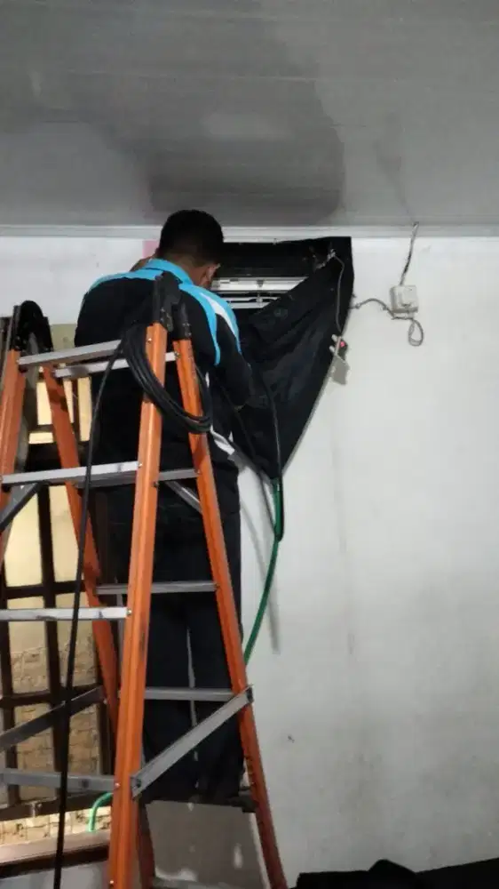 Jasa cek kulkas & dispenser Bergaransi