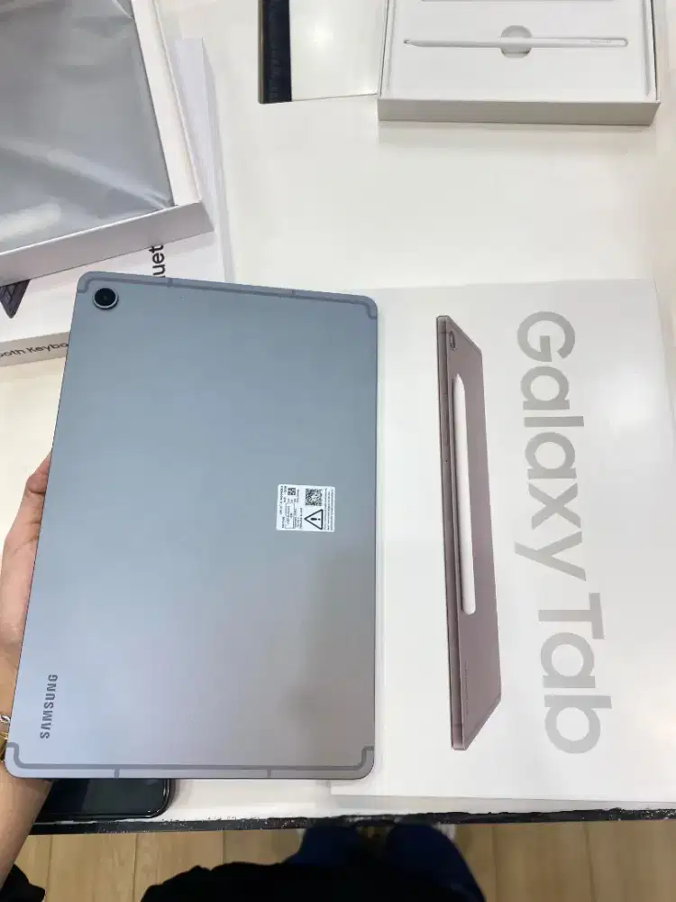 PROMO SAMSUNG FOLD 8 DAN TABLET
