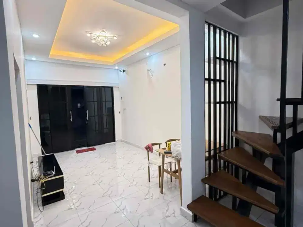 Dijual Rumah Rapih Terenovasi Cluster Catalina Gading Serpong