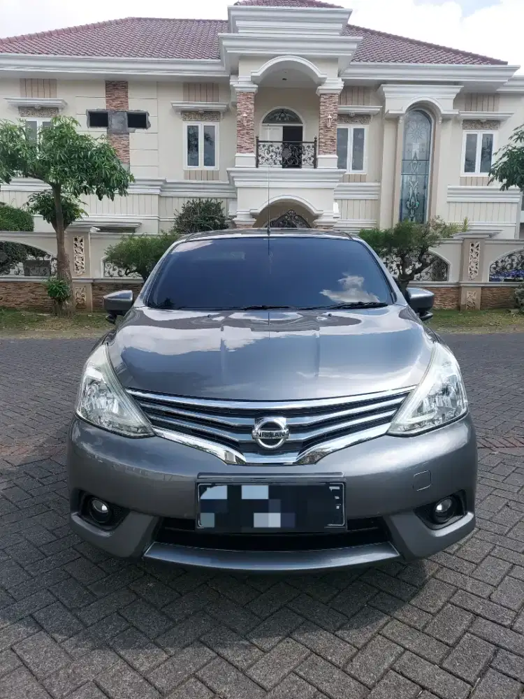Grand LIVINA XV MATIC 2016