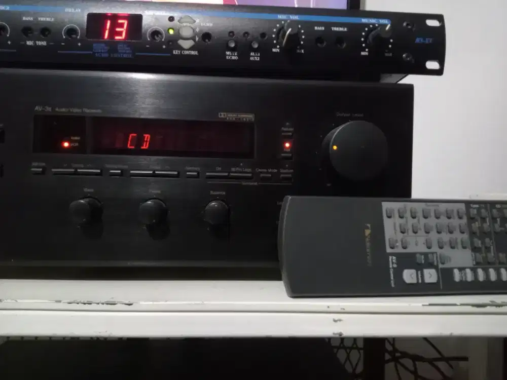 Amplifier nakamichi Av3s s japan