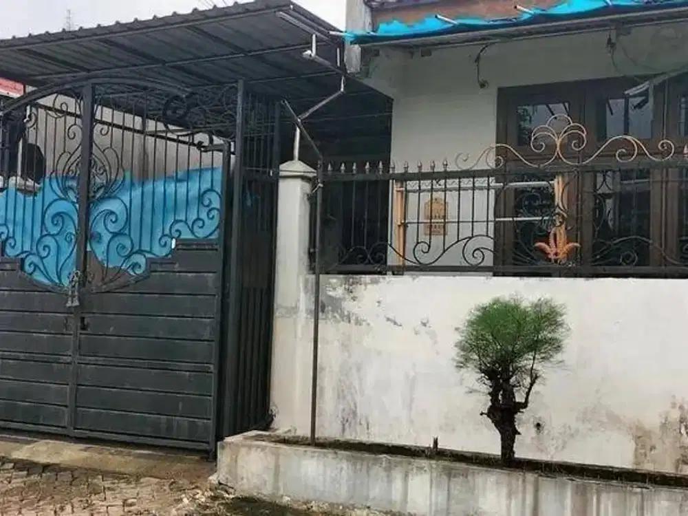 Rumah Wisma Mukti Hadap Selatan PLN 2200 (Token)