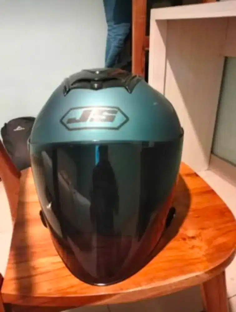 Helm JS Armor Bekas Kondisi Baik