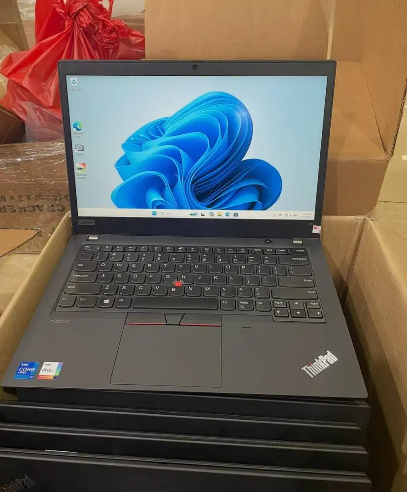 LENOVO THINKPAD T14 G2 CORE I7 GEN11 RAM 16GB LAYAR 14 INCH *ET
