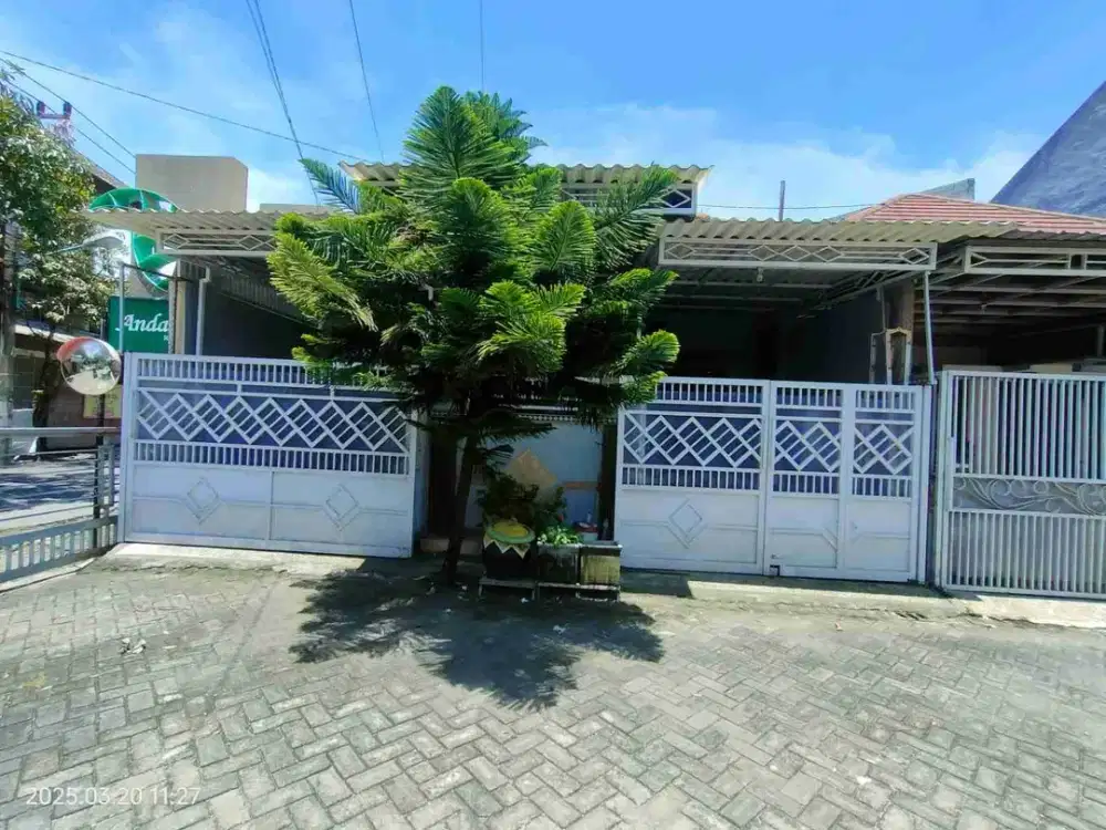 Lelang rumah 1 Lantai andalucia giri regency gresik