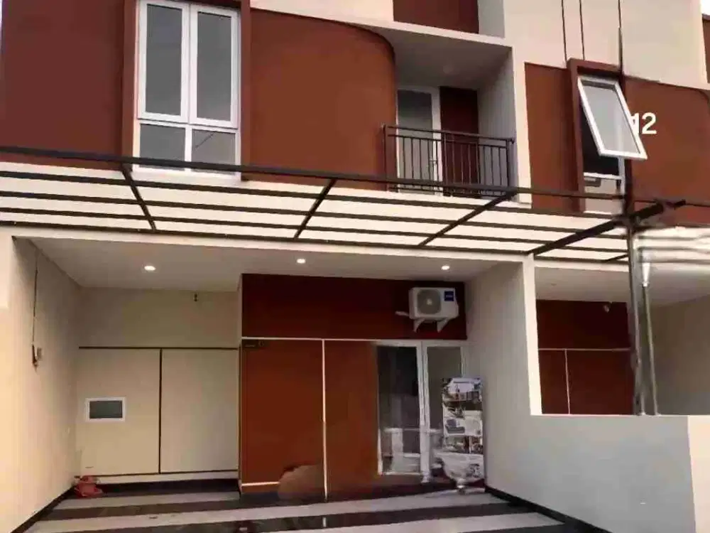 Rumah di Meruyung Raya Dekat Toll Limo, Stasiun Depok, Samsat Limo, Puskesmas Cinere, Kubah Mas