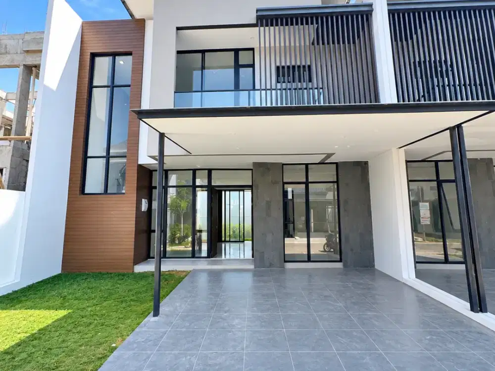 Rumah Kuningan Village 2LT 10x20 200m2 4KT Strategis PIK 2 Pantai Indah Kapuk 2
