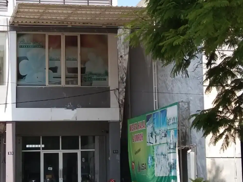 DIJUAL RUKO BANGUNAN MINIMALIS 2 LANTAI PINGGIR JALAN LOKASI TENGAH KOTA