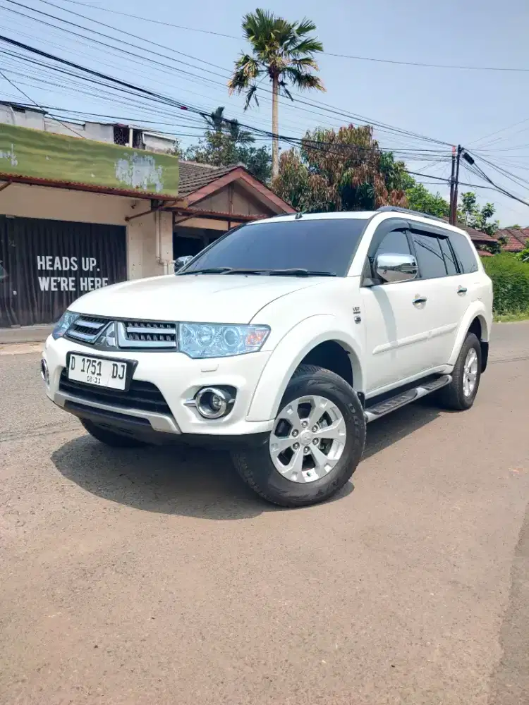 MITSUBISHI PAJERO 2.5 DAKAR SOLAR MATIC 2015 PUTIH ( 4X2)