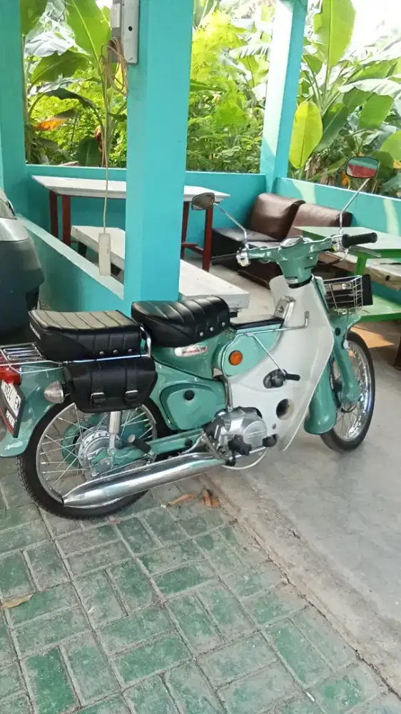 Jual motor c70 kondisi baik dan lengkap