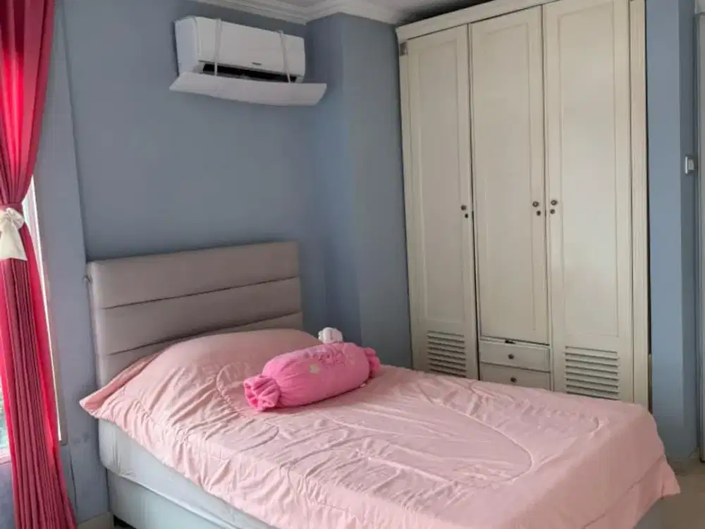 Dijual/Sewa Condominium Graha Family Surabaya Barat Long Golf View Full Furnished Siap Huni