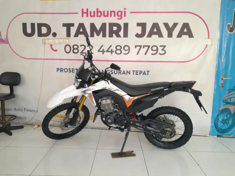 SATSET HONDA CRF 150 L 2024
