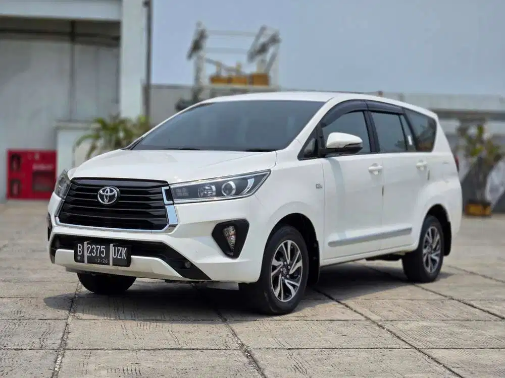 Toyota Kijang Innova V AT Lux 2.0 th 2021 Bensin, km 79rb Record