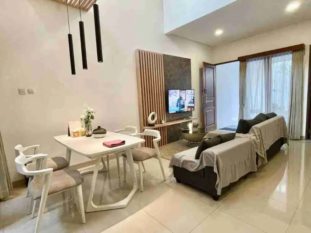 Jual Rumah Baru Mewah Siap Huni Di Ciganjur Jakarta Selatan (Akses 2 Mobil) Cluster