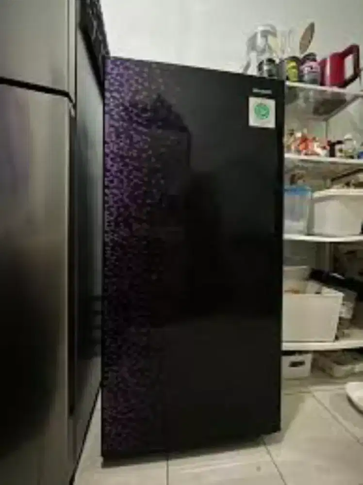 Di jual kulkas sharp 1 pintu bekas siap pakai