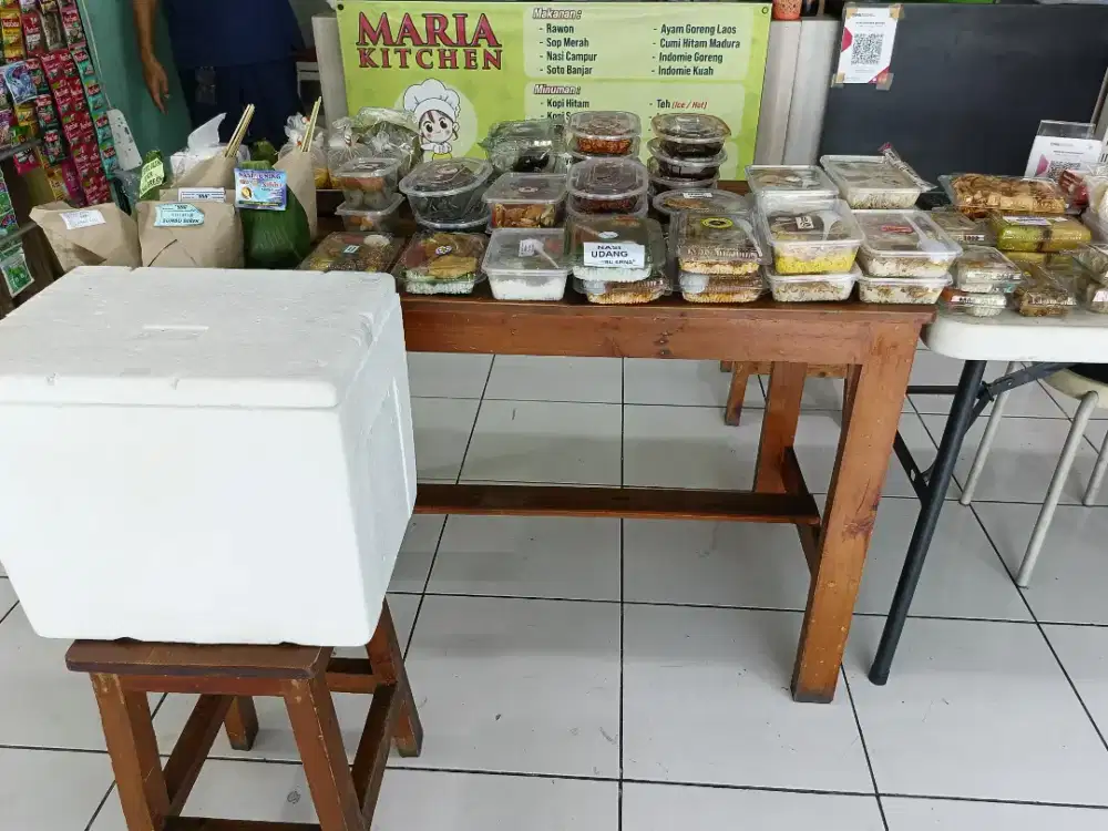 Di cari segera pegawai buat jaga kue basah dan nasi bungkus