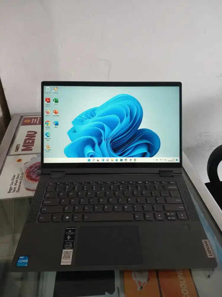 Lenovo Lenovo Flex 5 Core I3 Gen 11 Flip, Touscreen