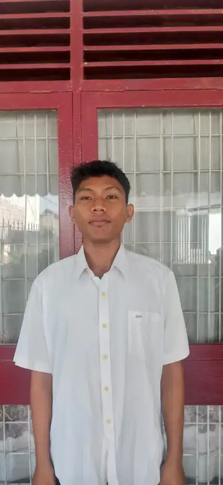 MENCARI LOWONGAN PEKERJAAN