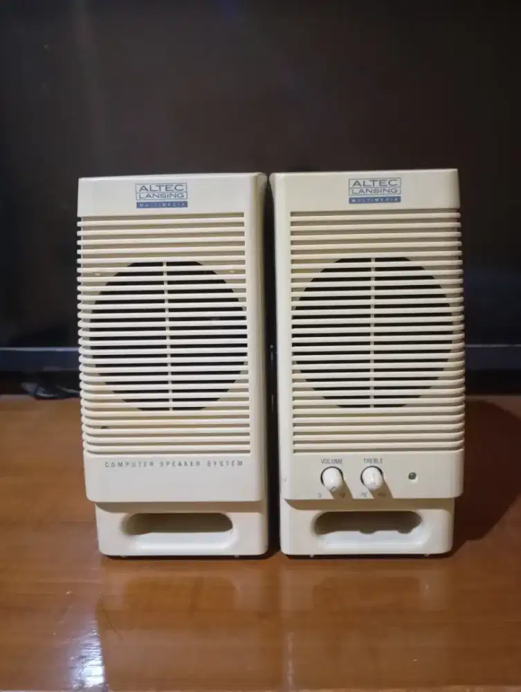 Speaker aktif Altec Lansing ACS 90