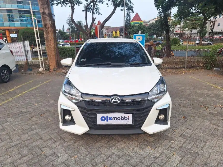 LOW DP Daihatsu Ayla 1.2 R Bensin-AT 2022 9BV