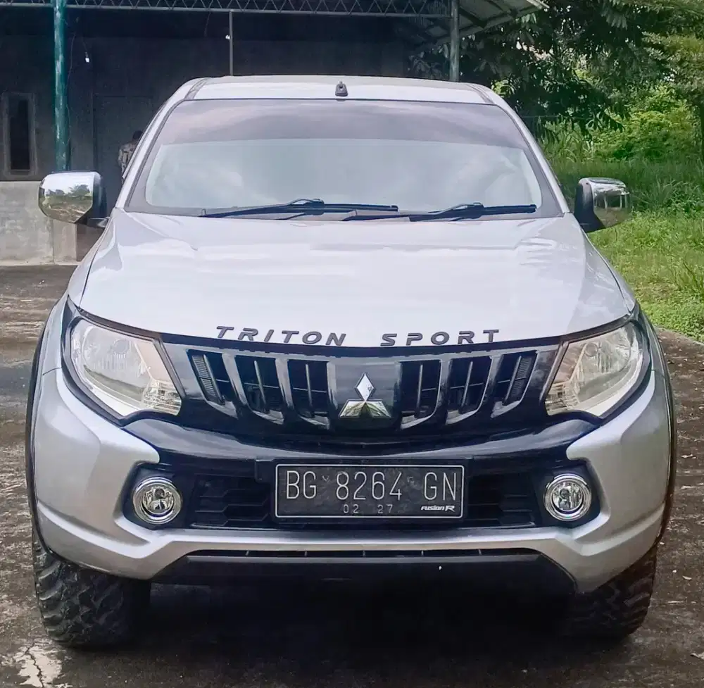 Triton GLS D.cabin 4x4 MT