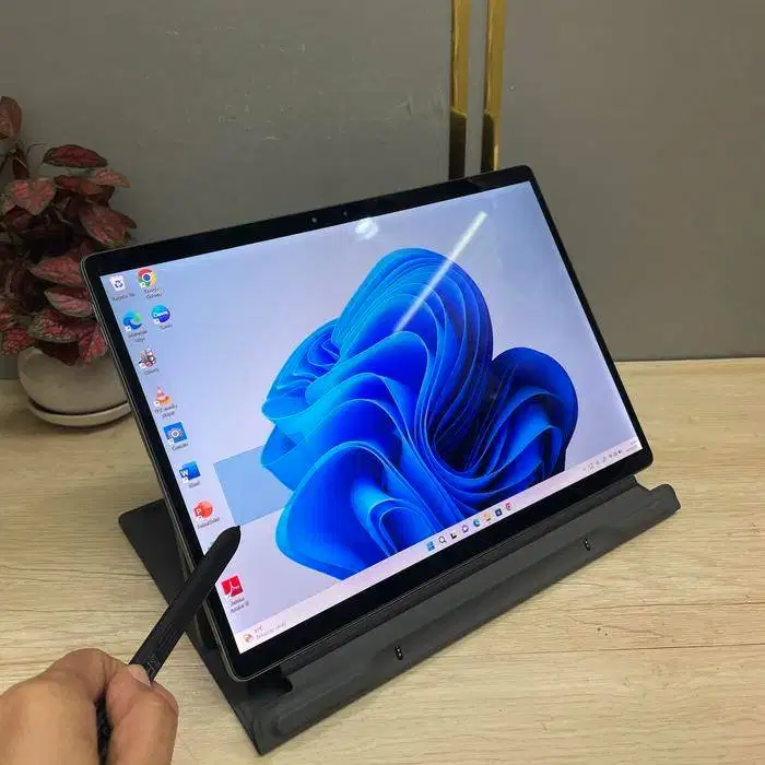 DELL 7320 DETACHABLE 2IN1 TOUCH CORE I7 GEN11 16/256 LAYAR 13 INCH *ET