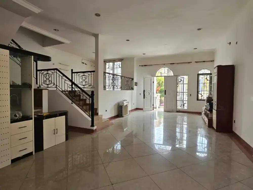 Disewa Rumah PIK Katamaran Indah Uk 8x25 m2 at Jakarta Utara