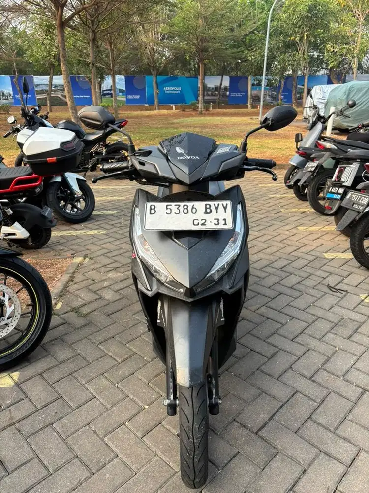 Dijual vario 150 2015