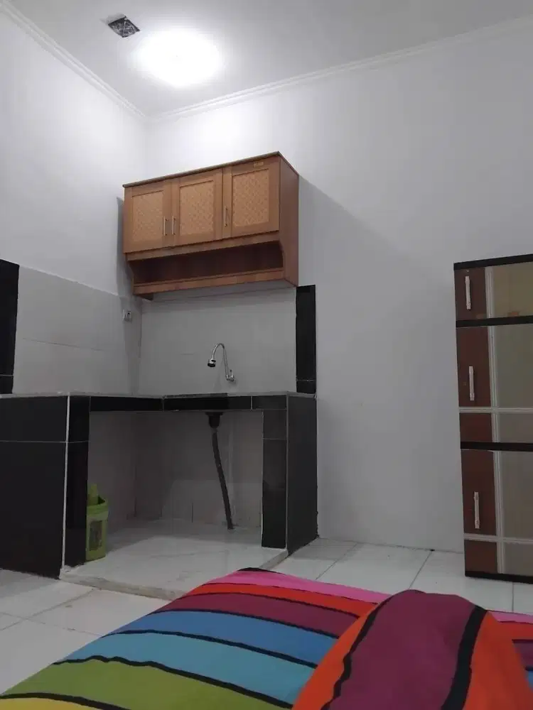 disewakan Kontrakan 2petak lokasi dekat jlraya kebonjeruk 70m